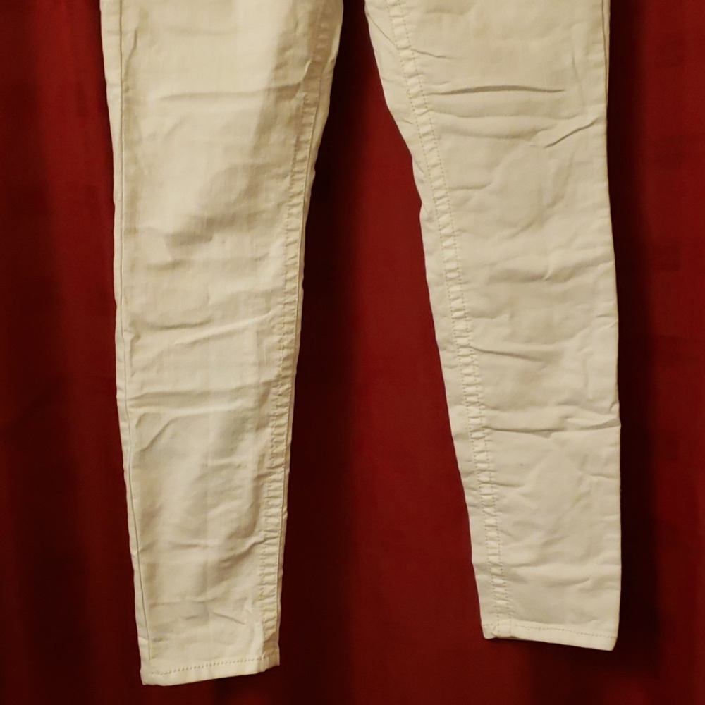 Jeans - Picture 2 of 5